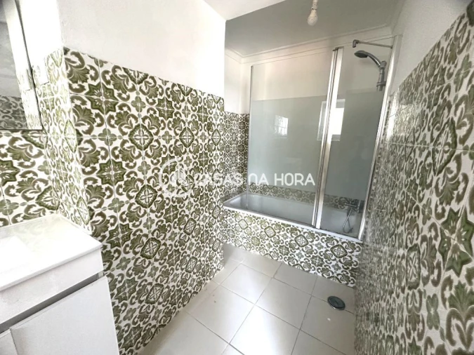 Apartamento T1 para Arrendamento em Charneca de Caparica e Sobreda Foto 19