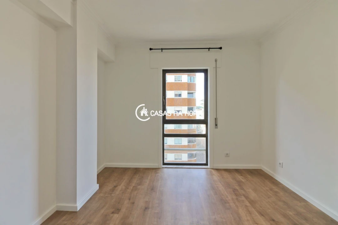 Apartamento T3 para Venda em Matosinhos e Leça da Palmeira Foto 25