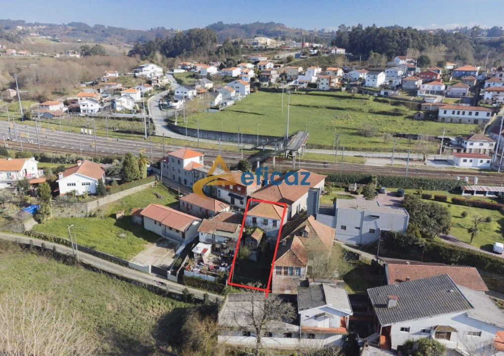 Moradia T2 para Venda em Penafiel Foto 4