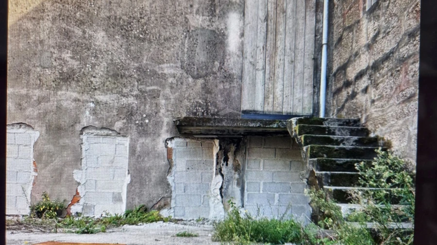 Armazém para Venda em Milheiros Foto 4