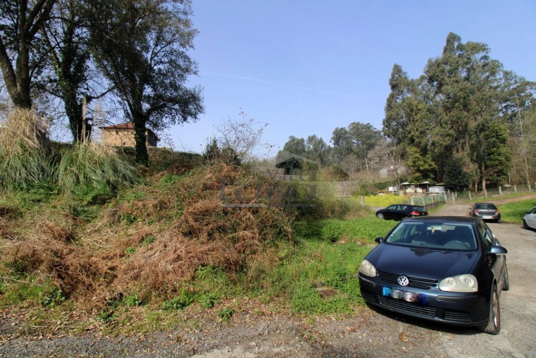 Terreno para Venda em Sandim, Olival, Lever e Crestuma Foto 9