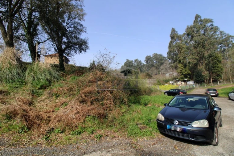 Terreno para Venda em Sandim, Olival, Lever e Crestuma Foto 9