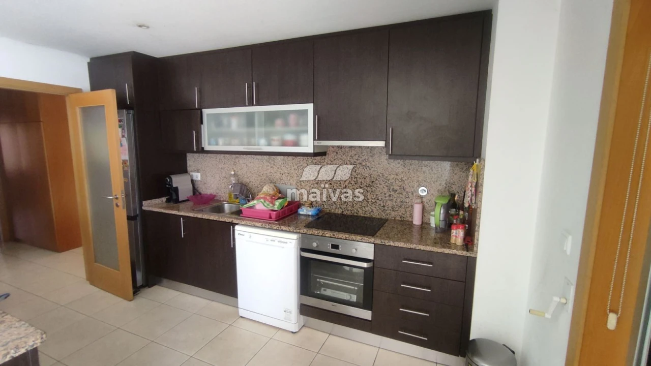 Apartamento T3 para Venda em Vade (São Tome) Foto 2