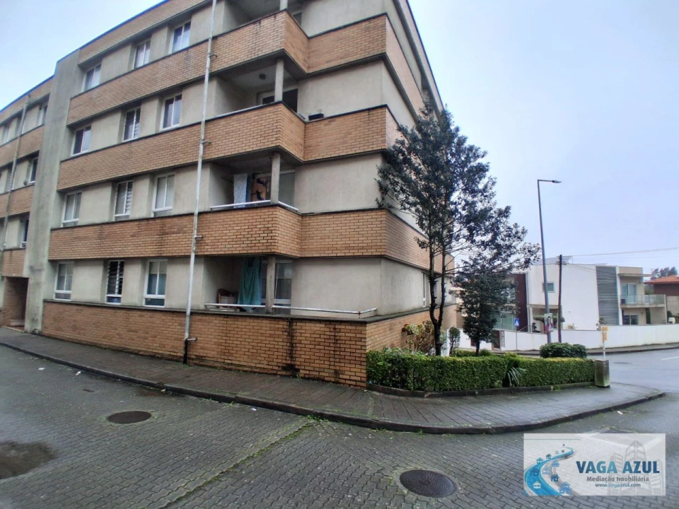 Apartamento T3 para Venda em Baguim do Monte (Rio Tinto) Foto 20