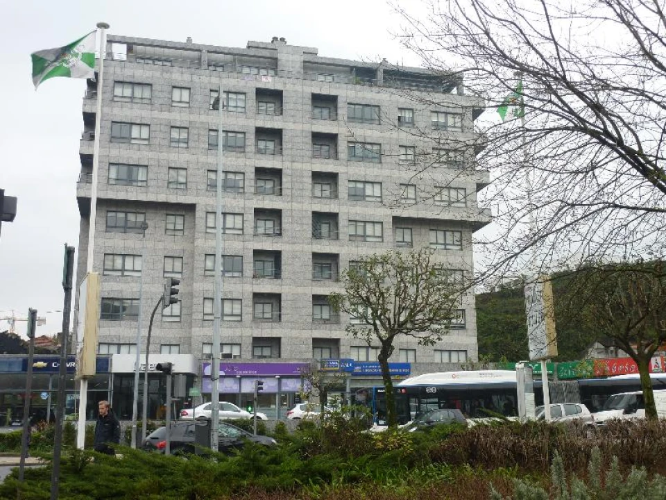 Apartamento T1 para Arrendamento em Lordelo do Ouro e Massarelos Foto 1