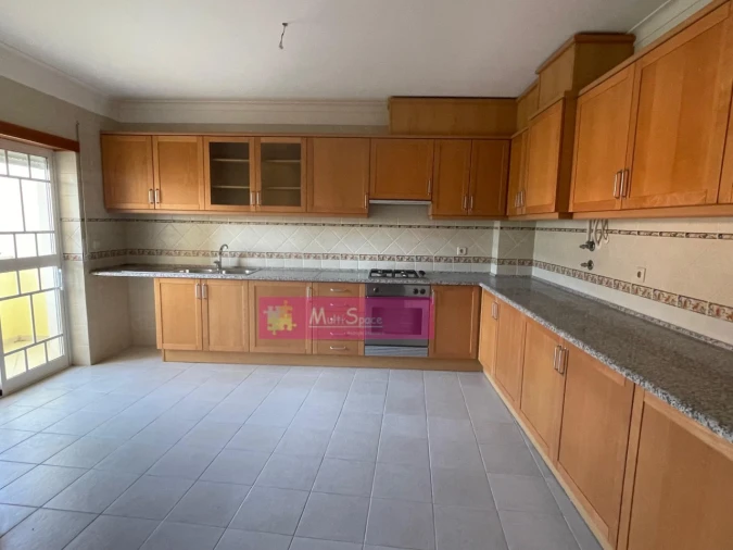 Apartamento T3 para Venda em São João Baptista Foto 3