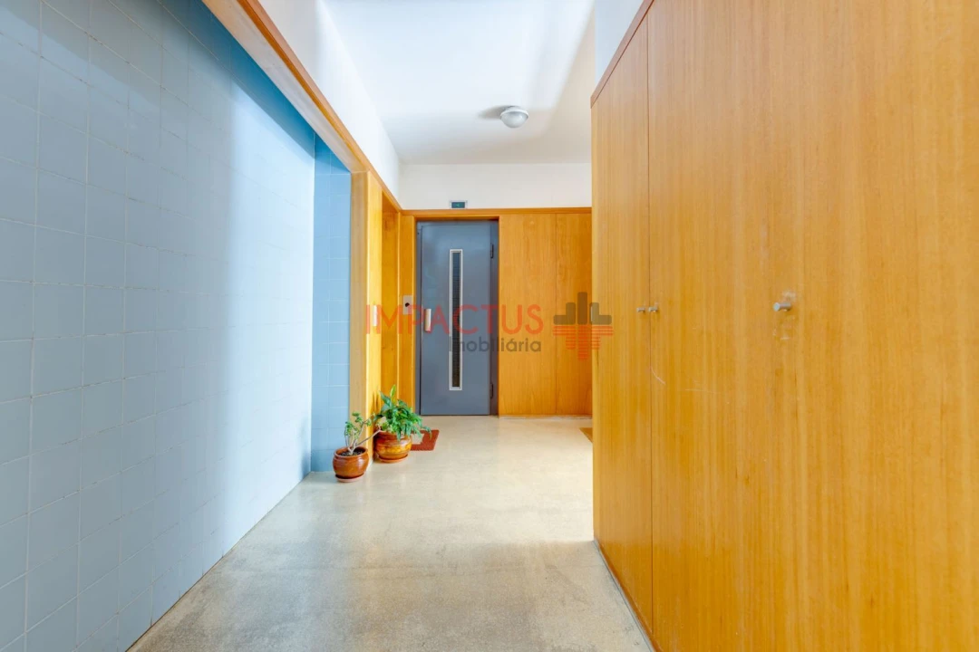 Apartamento T1 para Venda em Castêlo da Maia Foto 22