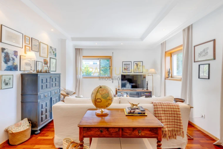 Apartamento T1 para Venda em Castêlo da Maia Foto 3