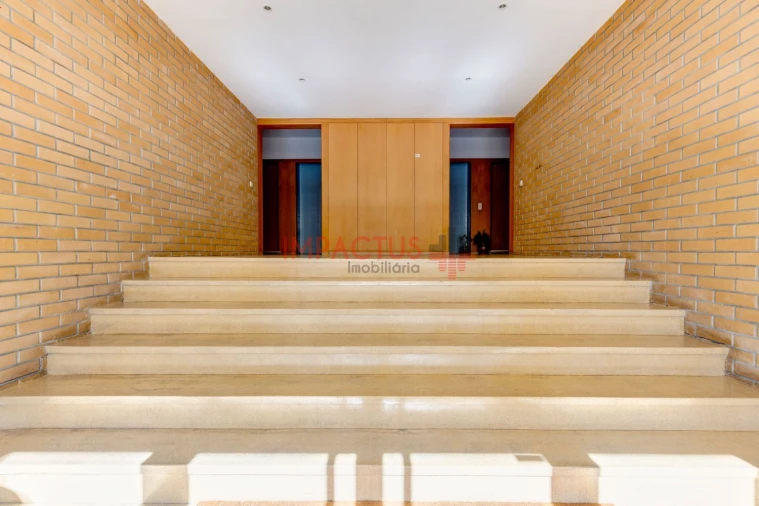 Apartamento T1 para Venda em Castêlo da Maia Foto 23