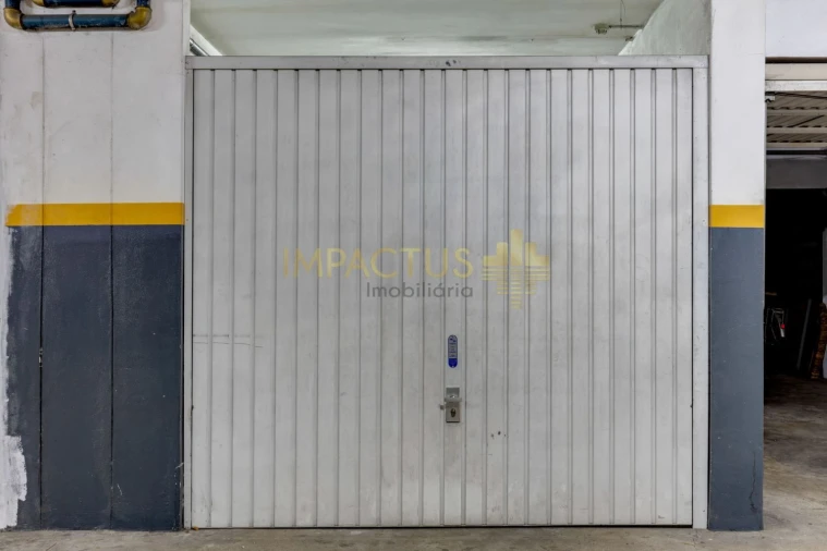 Apartamento T1 para Venda em Castêlo da Maia Foto 19