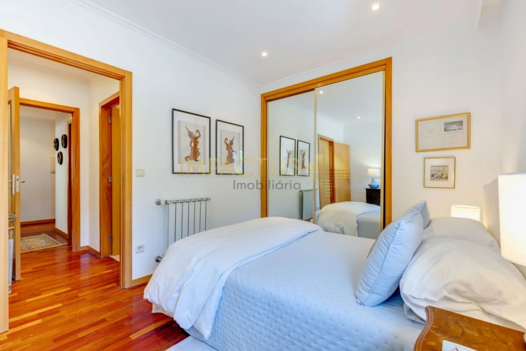 Apartamento T1 para Venda em Castêlo da Maia Foto 17