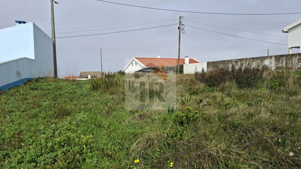 Terreno para Venda em Famalicão Foto 4