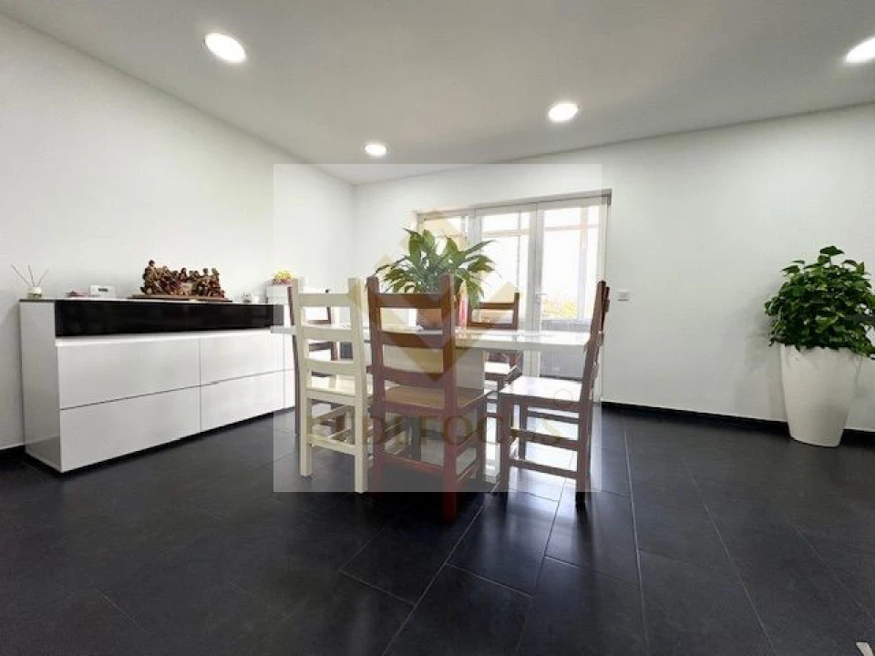 Apartamento T3 para Venda em Mozelos Foto 5