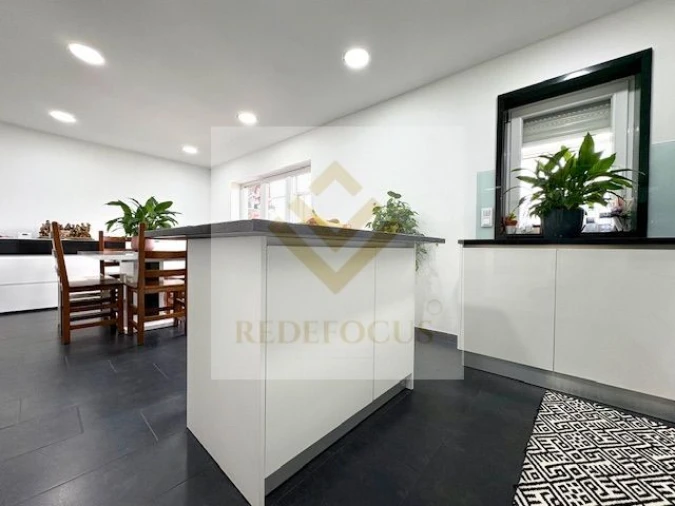 Apartamento T3 para Venda em Mozelos Foto 9