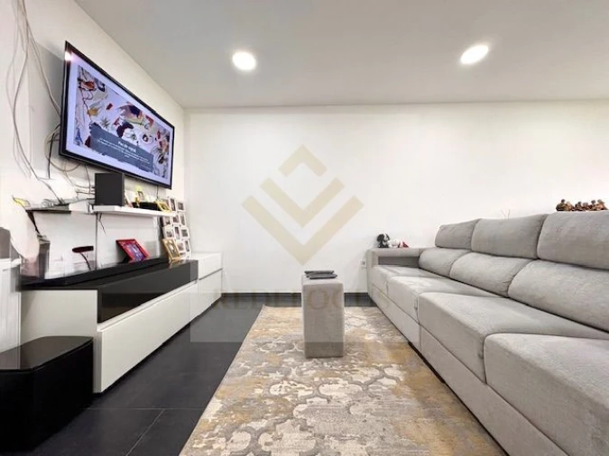 Apartamento T3 para Venda em Mozelos Foto 4