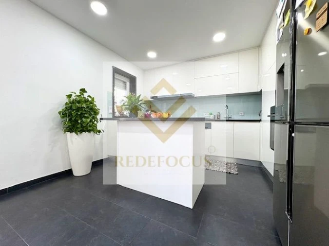 Apartamento T3 para Venda em Mozelos Foto 11