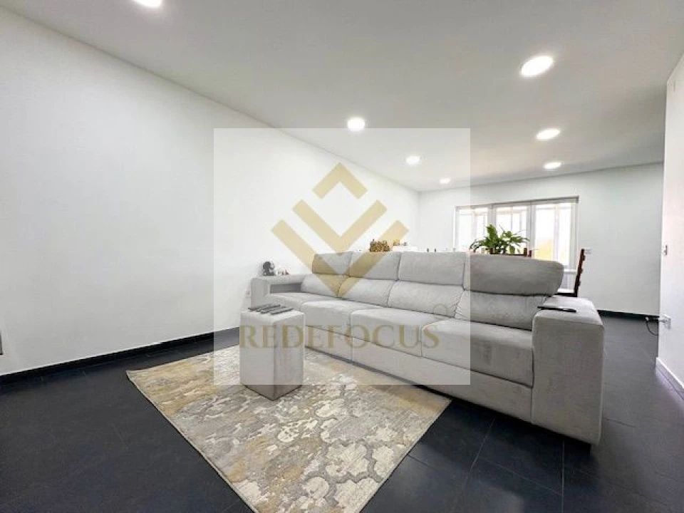 Apartamento T3 para Venda em Mozelos Foto 3