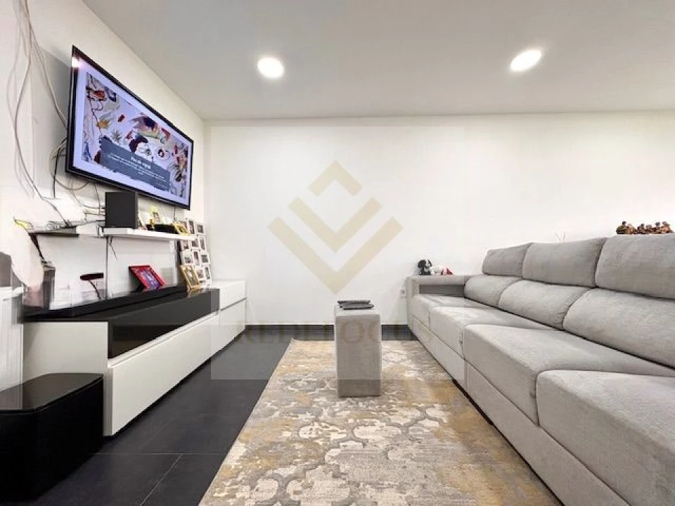 Apartamento T3 para Venda em Mozelos Foto 4