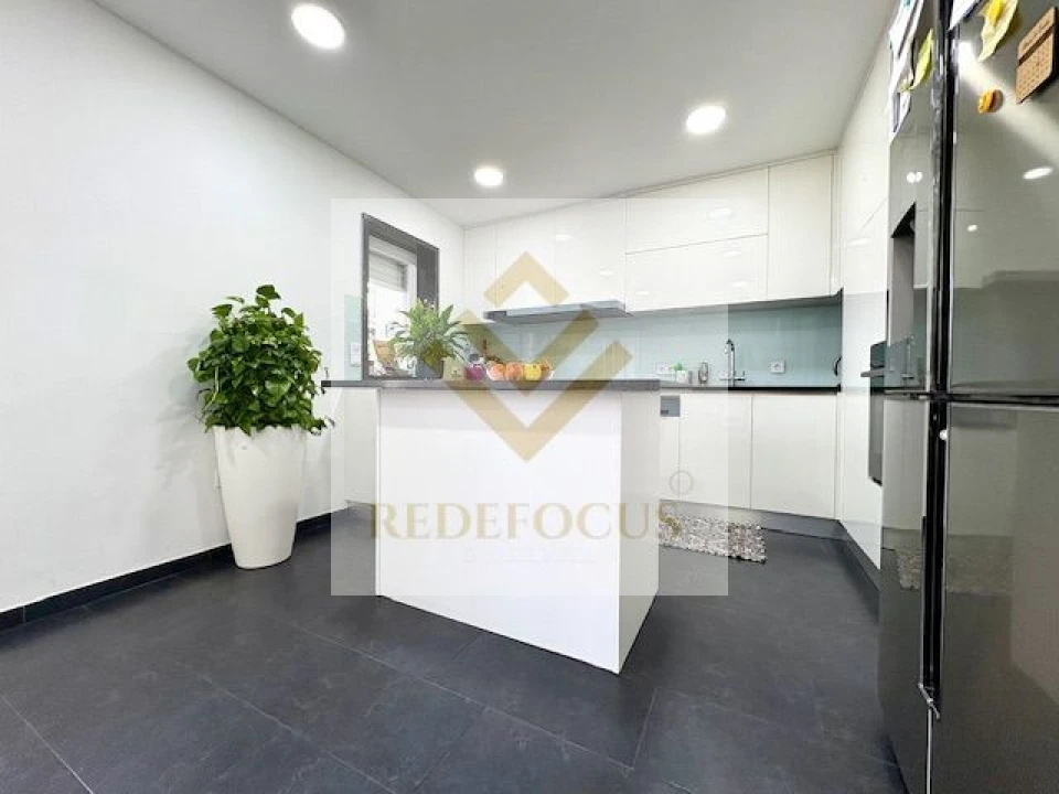 Apartamento T3 para Venda em Mozelos Foto 11