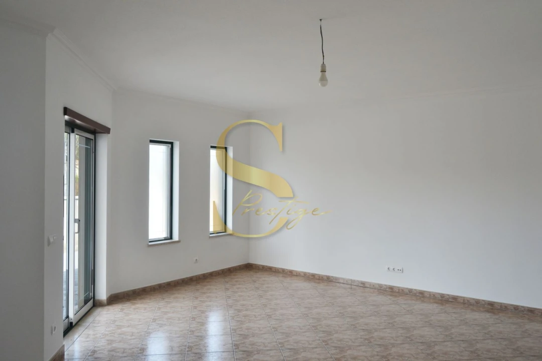 Moradia T4 para Venda em Monte Redondo e Carreira Foto 17