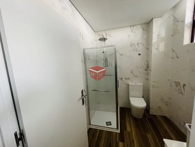 Apartamento T2 para Venda em São Vitor (Braga) Foto 17