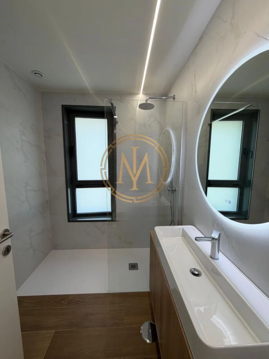 Apartamento T2 para Venda em Paranhos Foto 17