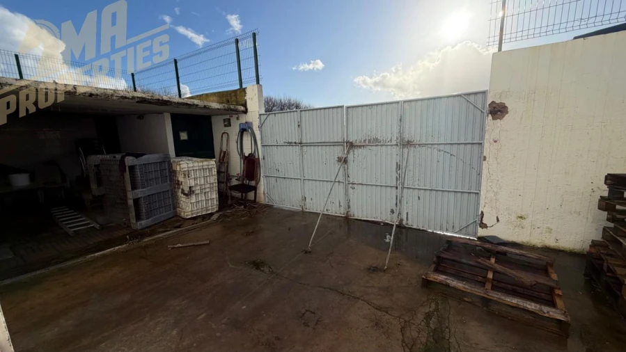 Loja para Arrendamento em Peniche Foto 11