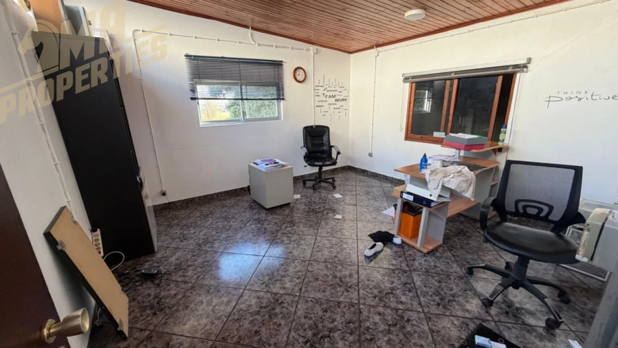 Loja para Arrendamento em Peniche Foto 17