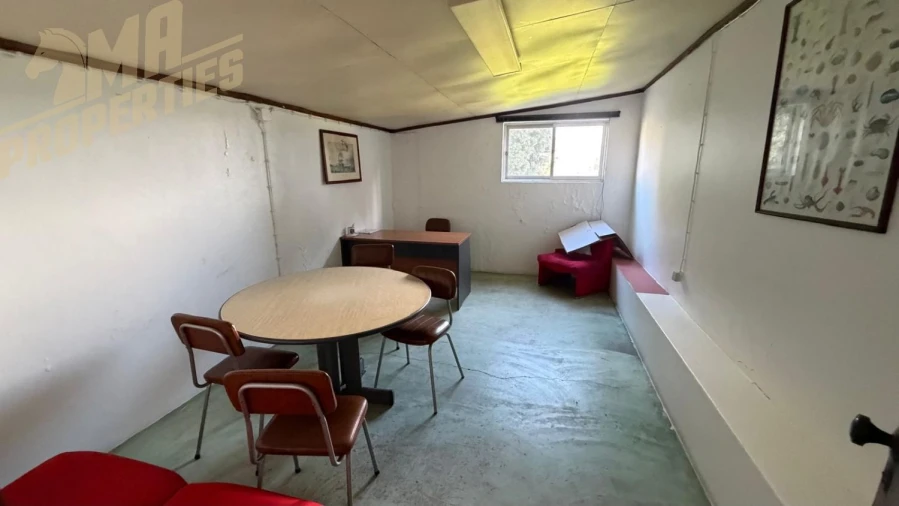 Loja para Arrendamento em Peniche Foto 12