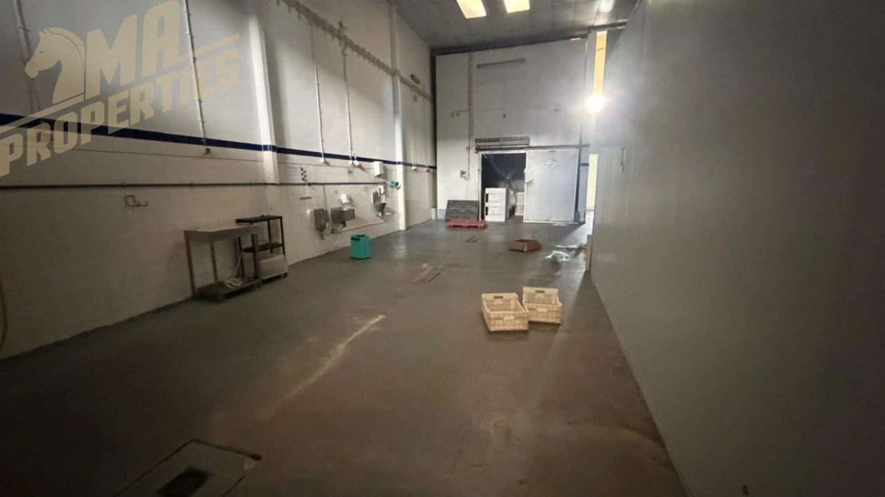 Loja para Arrendamento em Peniche Foto 6