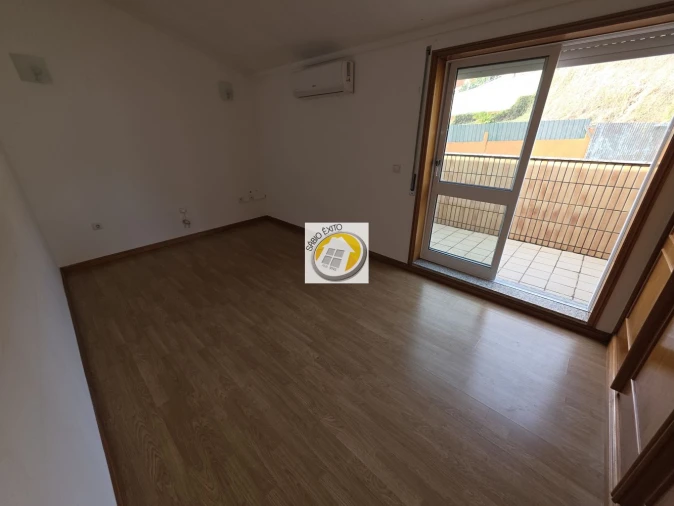 Apartamento T2 para Venda em Lobão, Gião, Louredo e Guisande Foto 23