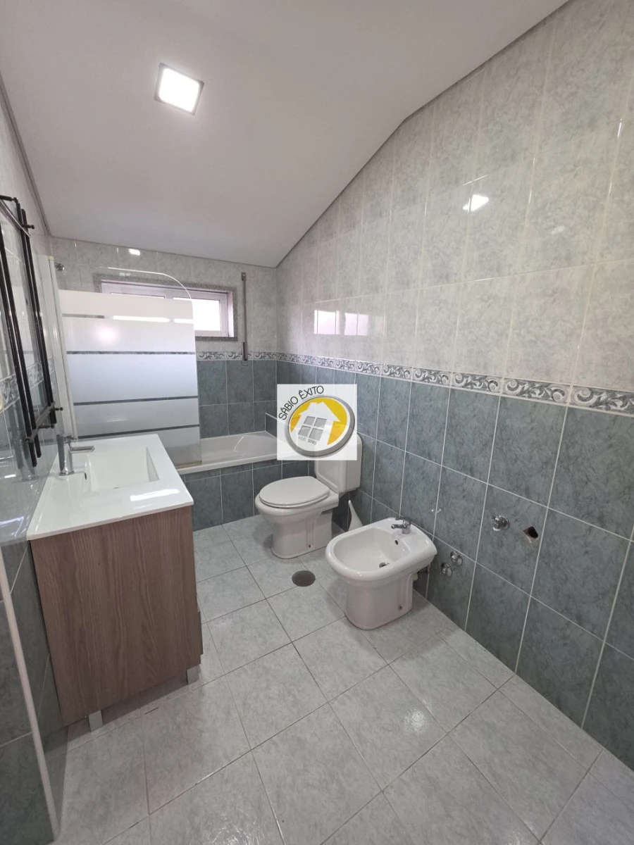 Apartamento T2 para Venda em Lobão, Gião, Louredo e Guisande Foto 22