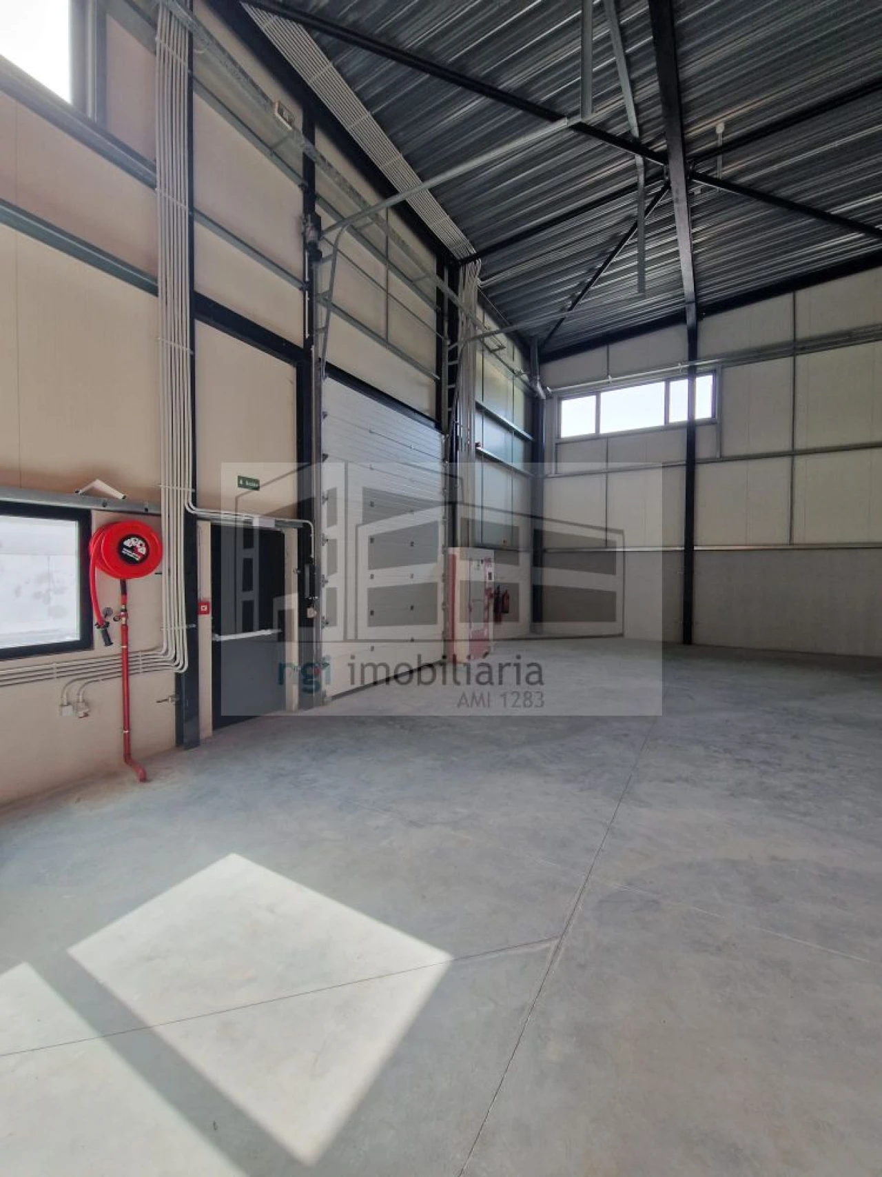 Loja para Arrendamento em Alverca do Ribatejo e Sobralinho Foto 5