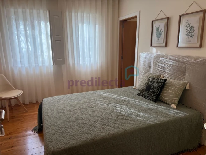 Moradia T7 para Arrendamento em Paranhos Foto 5