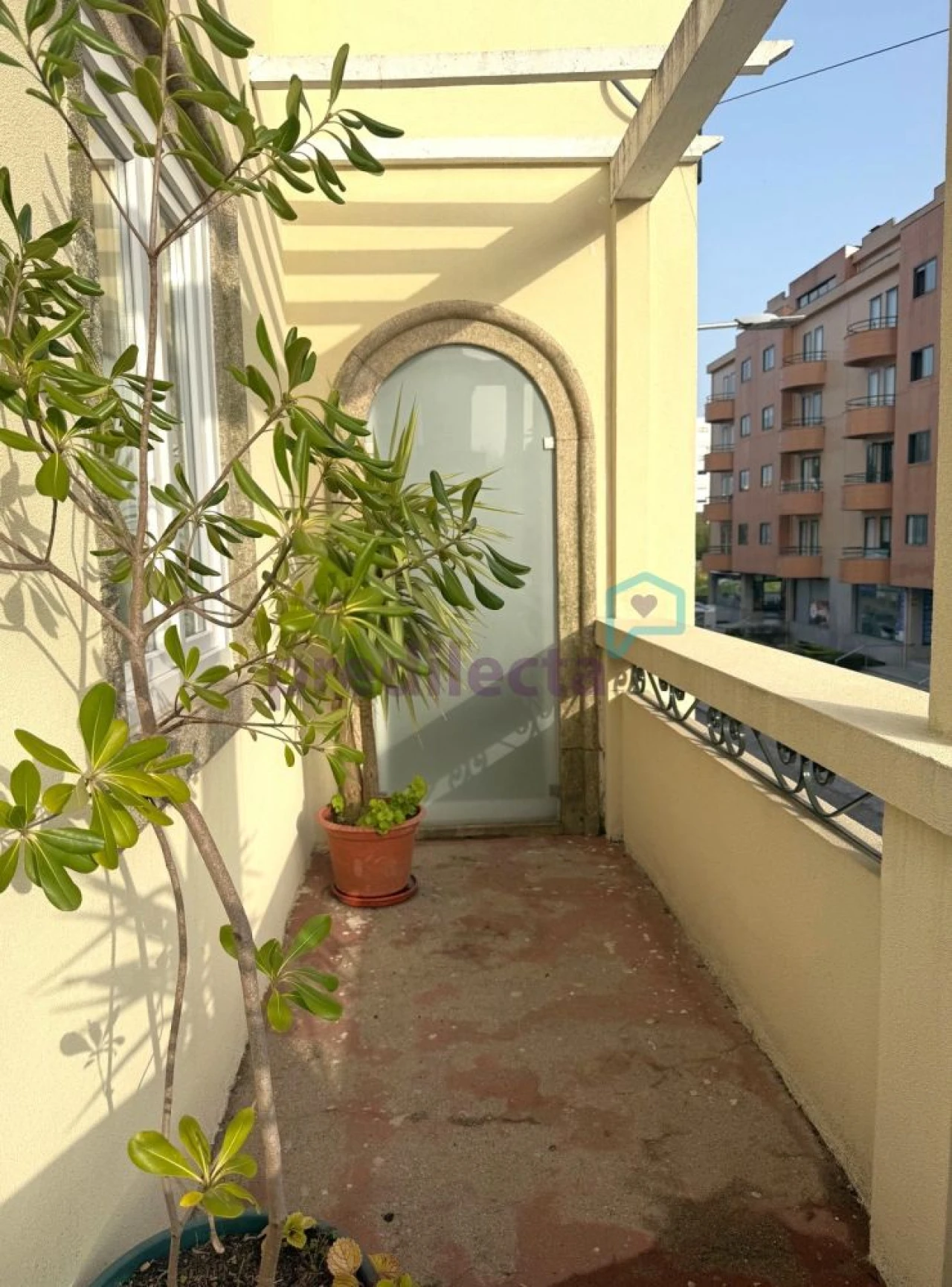 Moradia T7 para Arrendamento em Paranhos Foto 28