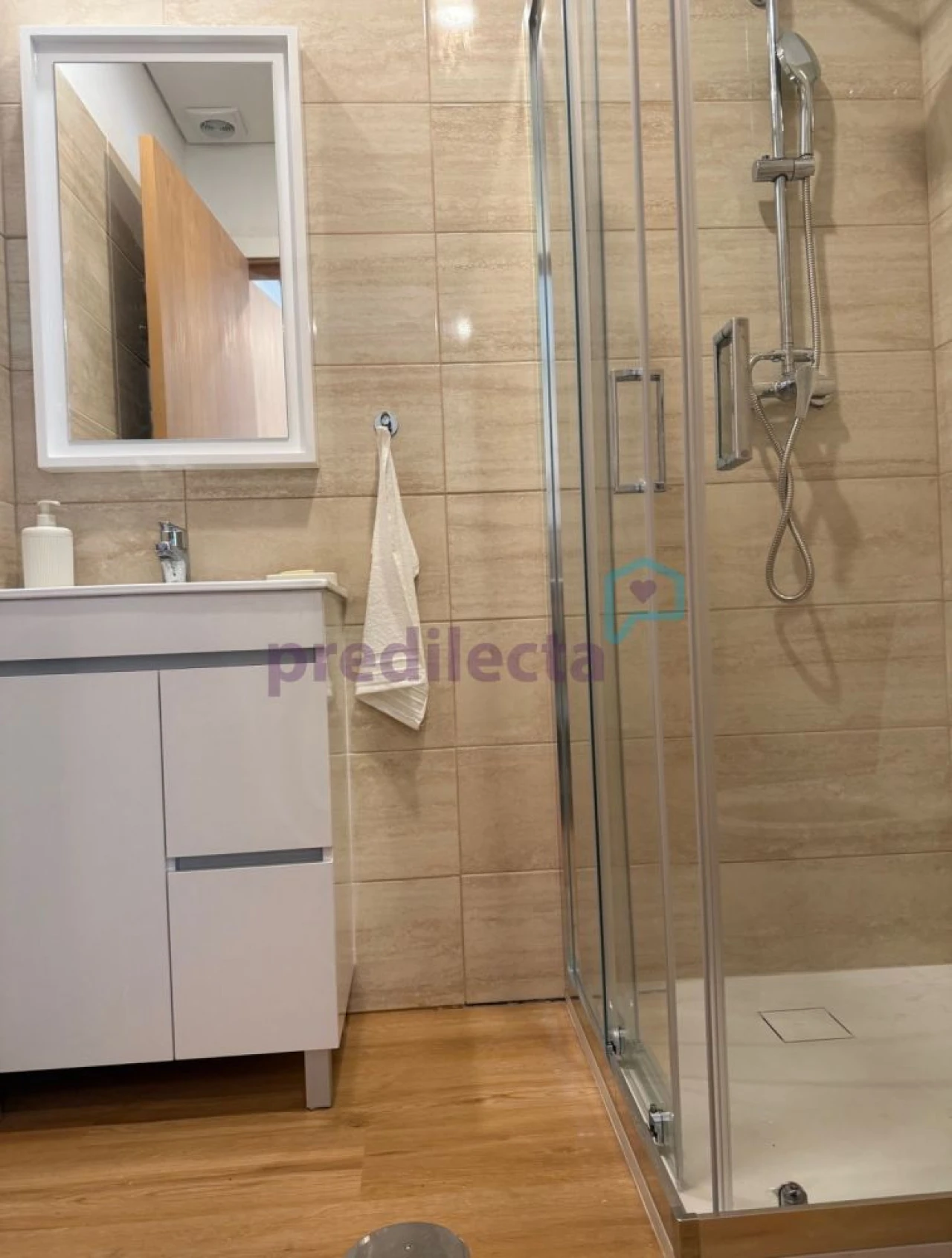 Moradia T7 para Arrendamento em Paranhos Foto 14