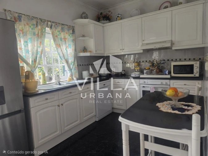 Moradia T4 para Venda em Amora Foto 7