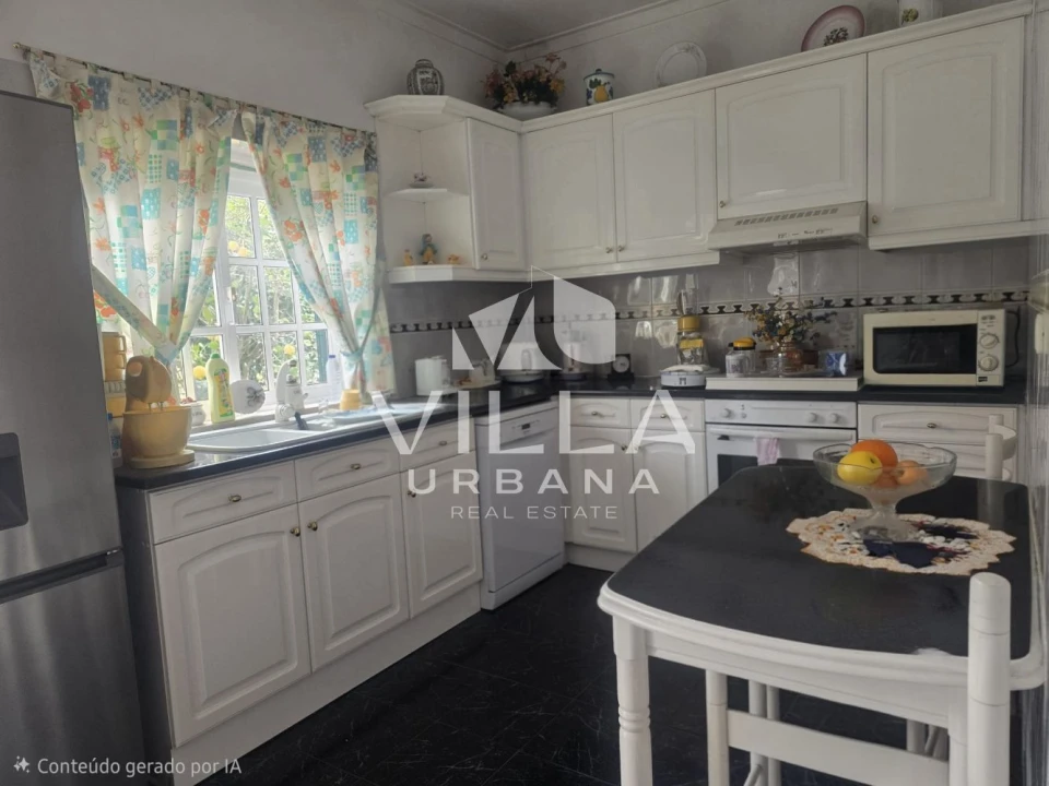 Moradia T4 para Venda em Amora Foto 7