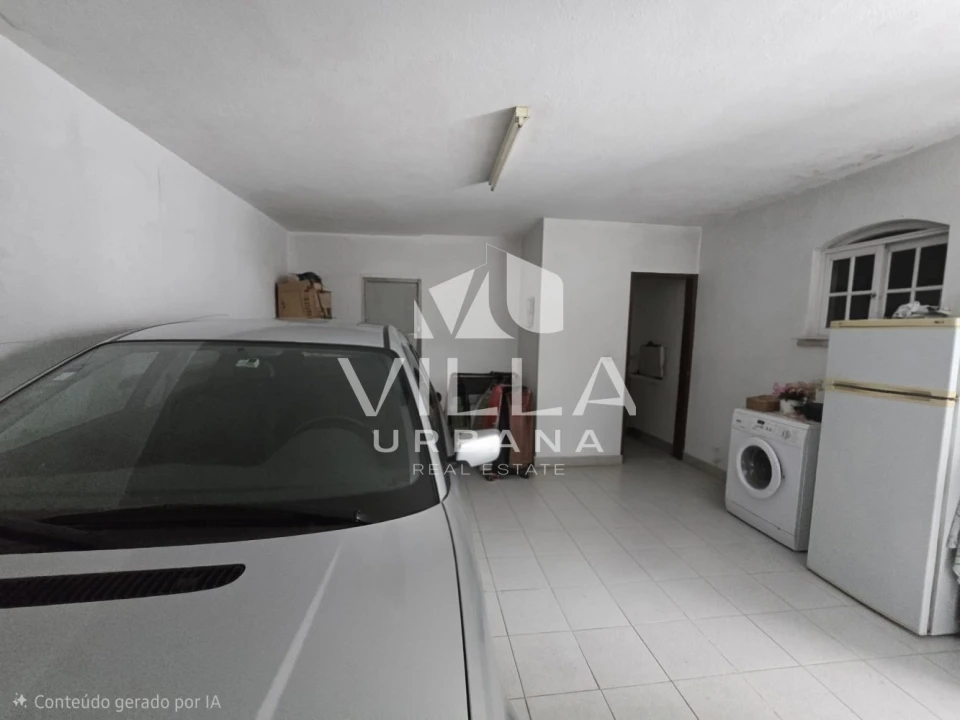 Moradia T4 para Venda em Amora Foto 17