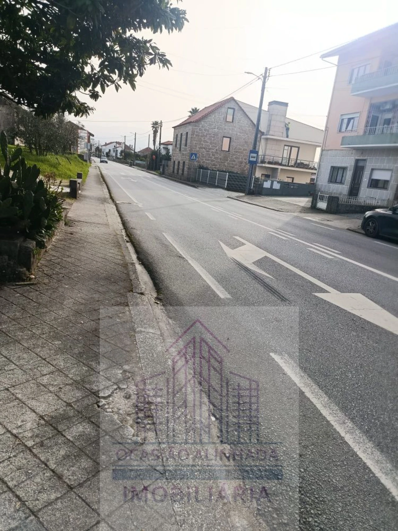 Loja para Arrendamento em Oliveira do Hospital e São Paio de Gramaços Foto 1