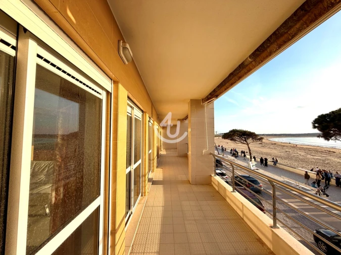 Apartamento T3 para Venda em São Martinho do Porto Foto 6