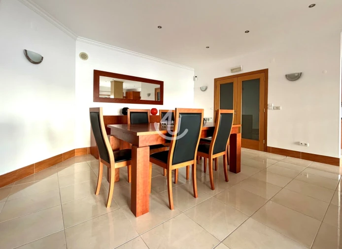 Apartamento T3 para Venda em São Martinho do Porto Foto 37