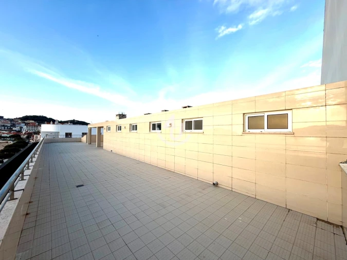 Apartamento T3 para Venda em São Martinho do Porto Foto 48