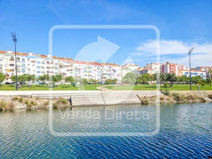 Moradia T4 para Venda em Alto do Seixalinho, Santo André e Verderena Foto 17