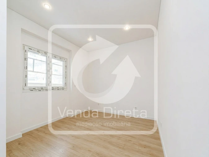 Moradia T4 para Venda em Alto do Seixalinho, Santo André e Verderena Foto 13