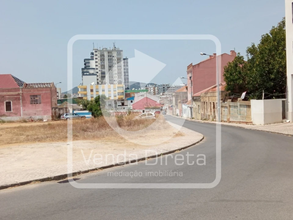 Terreno para Venda em Setubal (São Sebastião) Foto 8