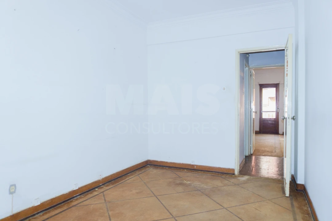 Apartamento T5 para Venda em Estrela Foto 8