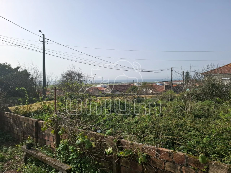 Moradia T2 para Venda em Areosa Foto 4