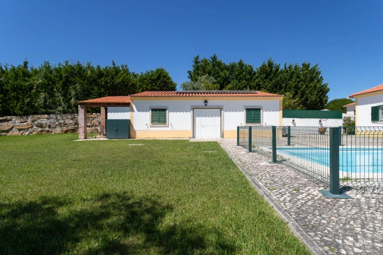 Moradia T4 para Venda em A dos Negros Foto 34