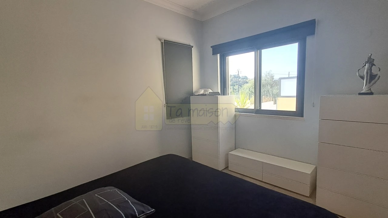 Moradia T3 para Venda em Salir Foto 8